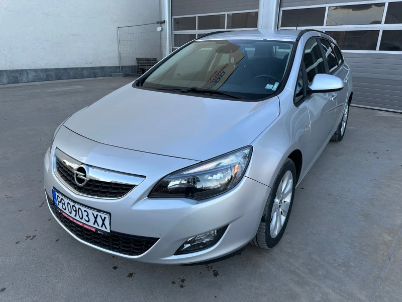 Opel Astra 1.7 CDTI, снимка 3 - Автомобили и джипове - 52922453