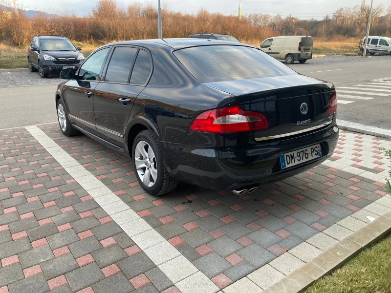 Skoda Superb, снимка 7 - Автомобили и джипове - 53125905