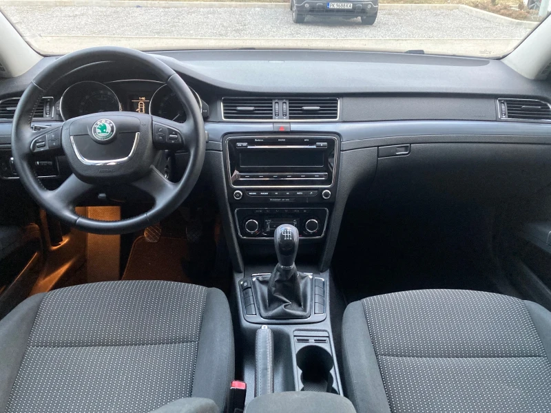 Skoda Superb, снимка 15 - Автомобили и джипове - 53125905