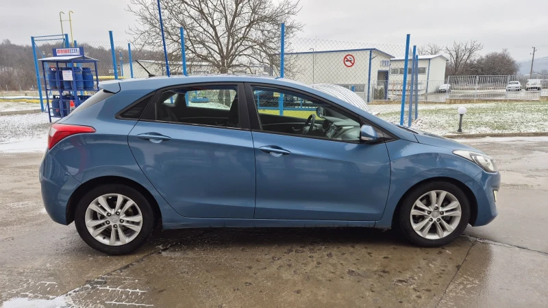 Hyundai I30 1.6CRDI 110К.С* ИТАЛИЯ* ПЕРФЕКТНА, снимка 4 - Автомобили и джипове - 53135020