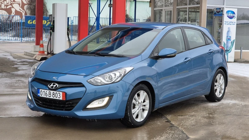 Hyundai I30 1.6CRDI 110К.С* ИТАЛИЯ* ПЕРФЕКТНА, снимка 3 - Автомобили и джипове - 53135020
