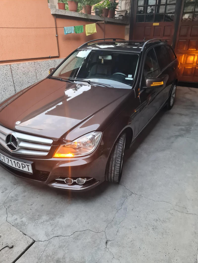 Mercedes-Benz C 200 Елегант, снимка 5 - Автомобили и джипове - 53204833