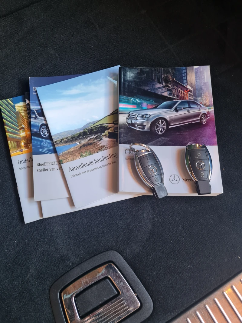 Mercedes-Benz C 200 Елегант, снимка 4 - Автомобили и джипове - 53204833