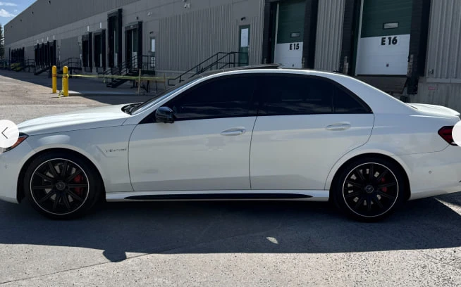 Mercedes-Benz E 63 AMG * CARFAX * АВТО КРЕДИТ * ЦЕНА ДО БГ! - изображение 7