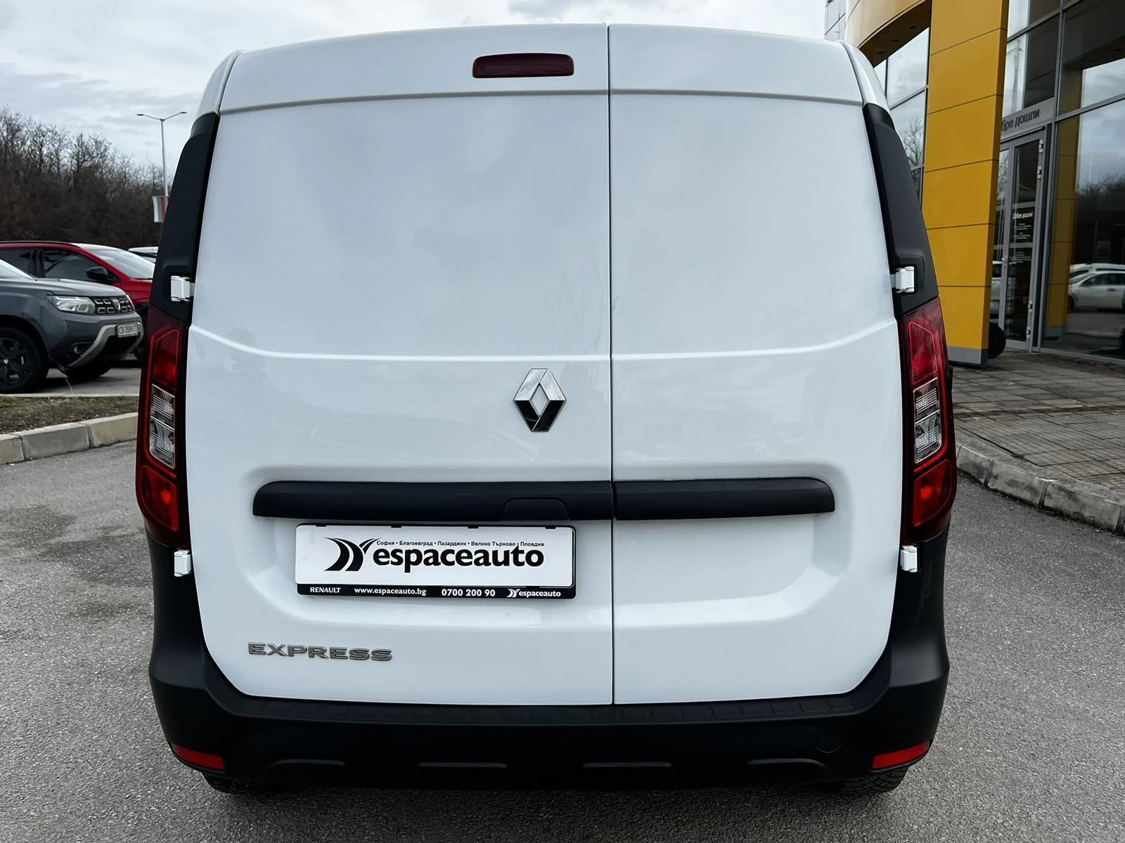 Renault Express 1.5 dCi / 75 к.с. / ЧИСТО НОВ В ГАРАНЦИЯ - изображение 6