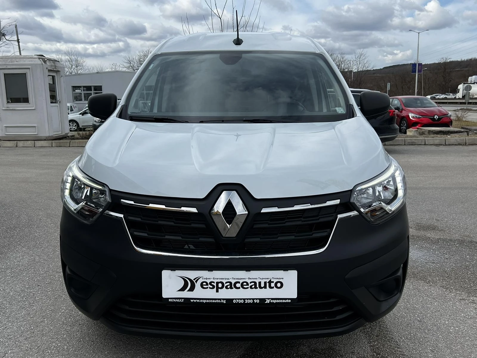 Renault Express 1.5 dCi / 75 к.с. / ЧИСТО НОВ В ГАРАНЦИЯ - изображение 2