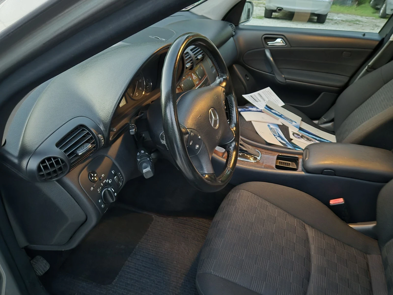 Mercedes-Benz C 200   | Mobile.bg   11