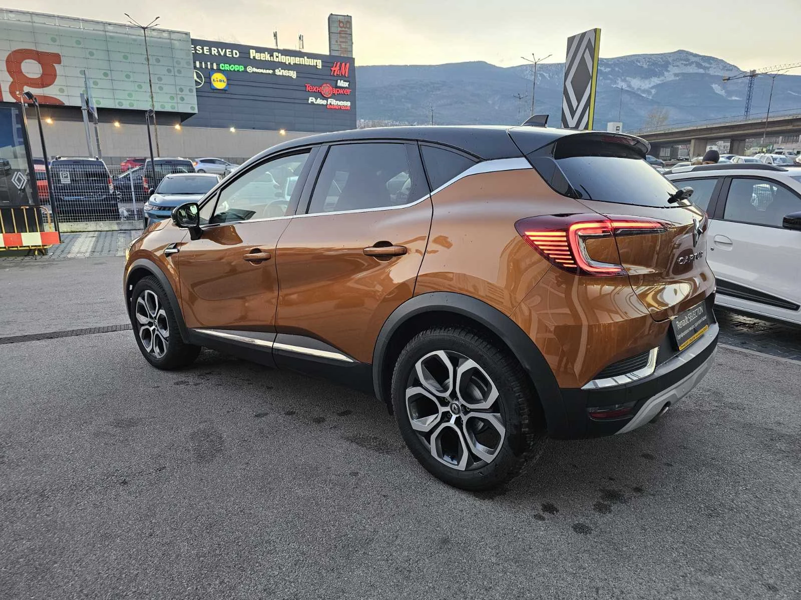 Renault Captur 1.3 TCe 130 - изображение 4