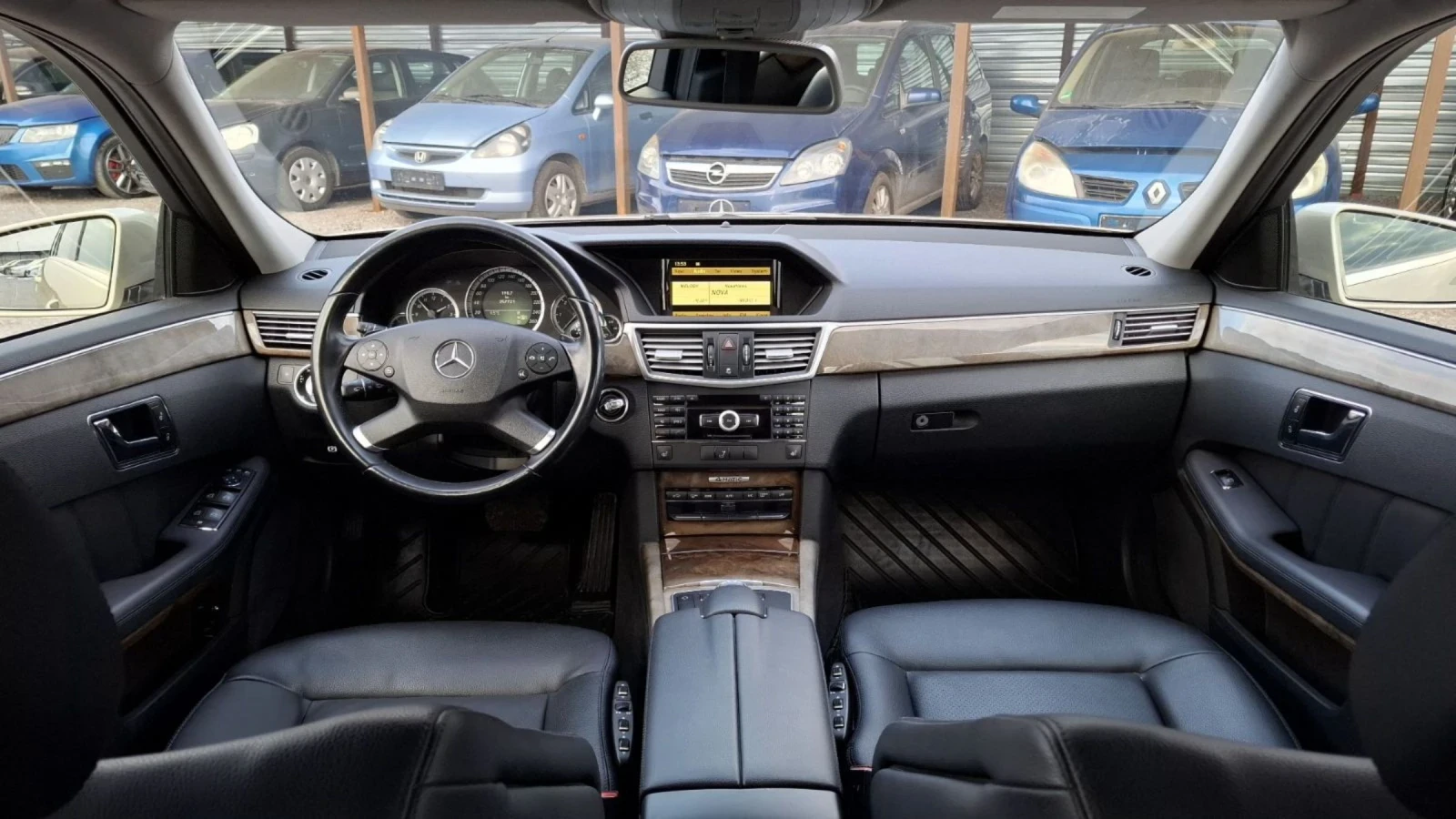 Mercedes-Benz E 350 4-MATIC/DISTRONIC/ NOV VNOS GERMANY | Mobile.bg — изображение 11