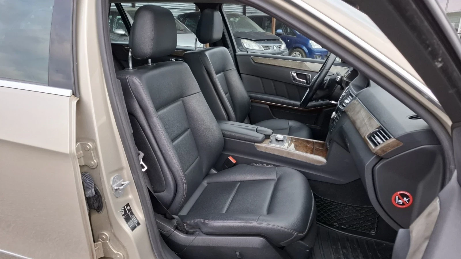 Mercedes-Benz E 350 4-MATIC/DISTRONIC/ NOV VNOS GERMANY | Mobile.bg — изображение 16