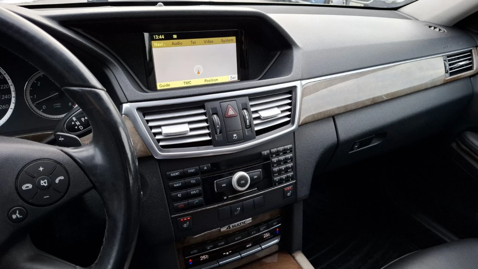 Mercedes-Benz E 350 4-MATIC/DISTRONIC/ NOV VNOS GERMANY | Mobile.bg — изображение 13