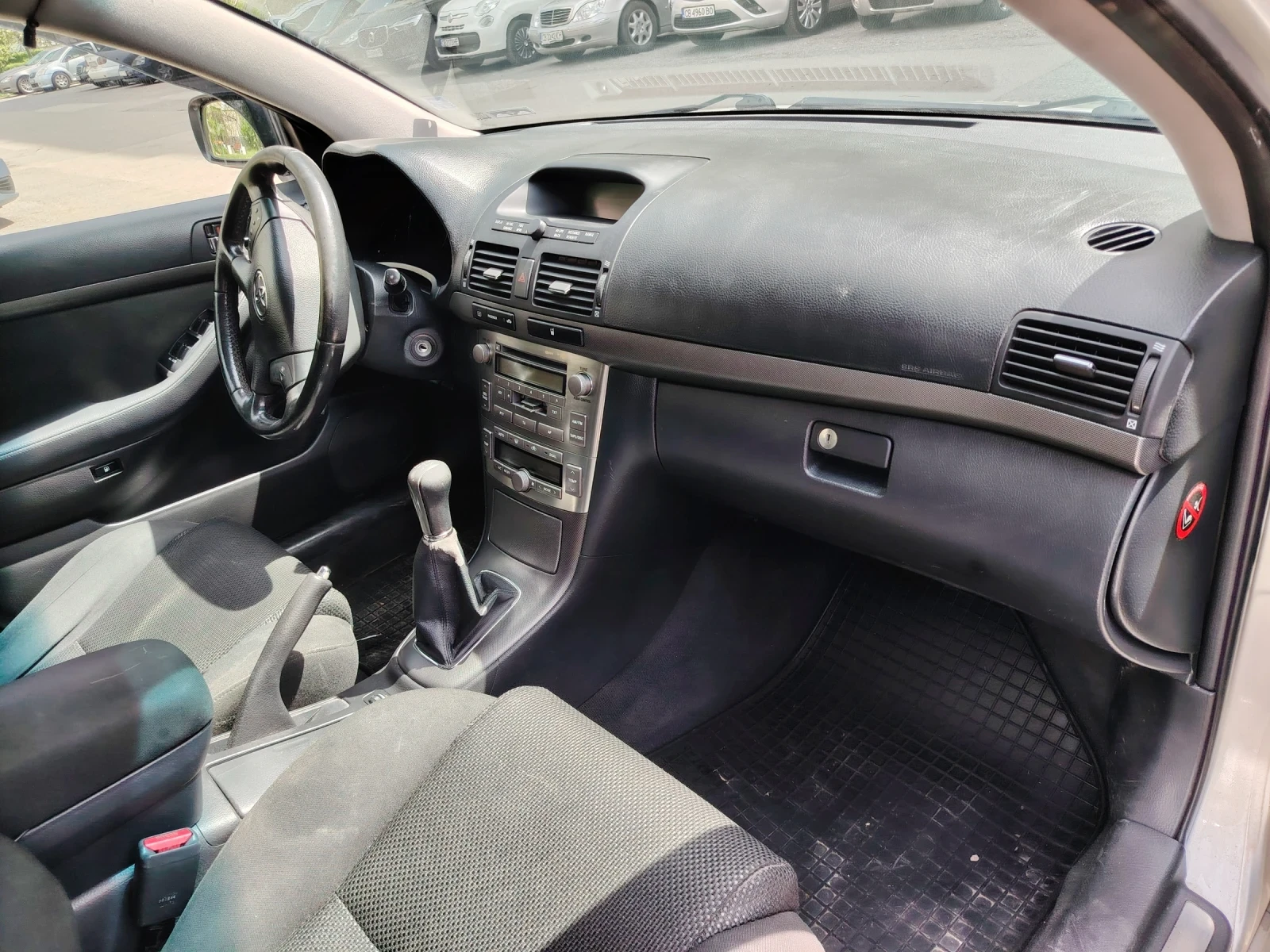 Toyota Avensis  - изображение 10