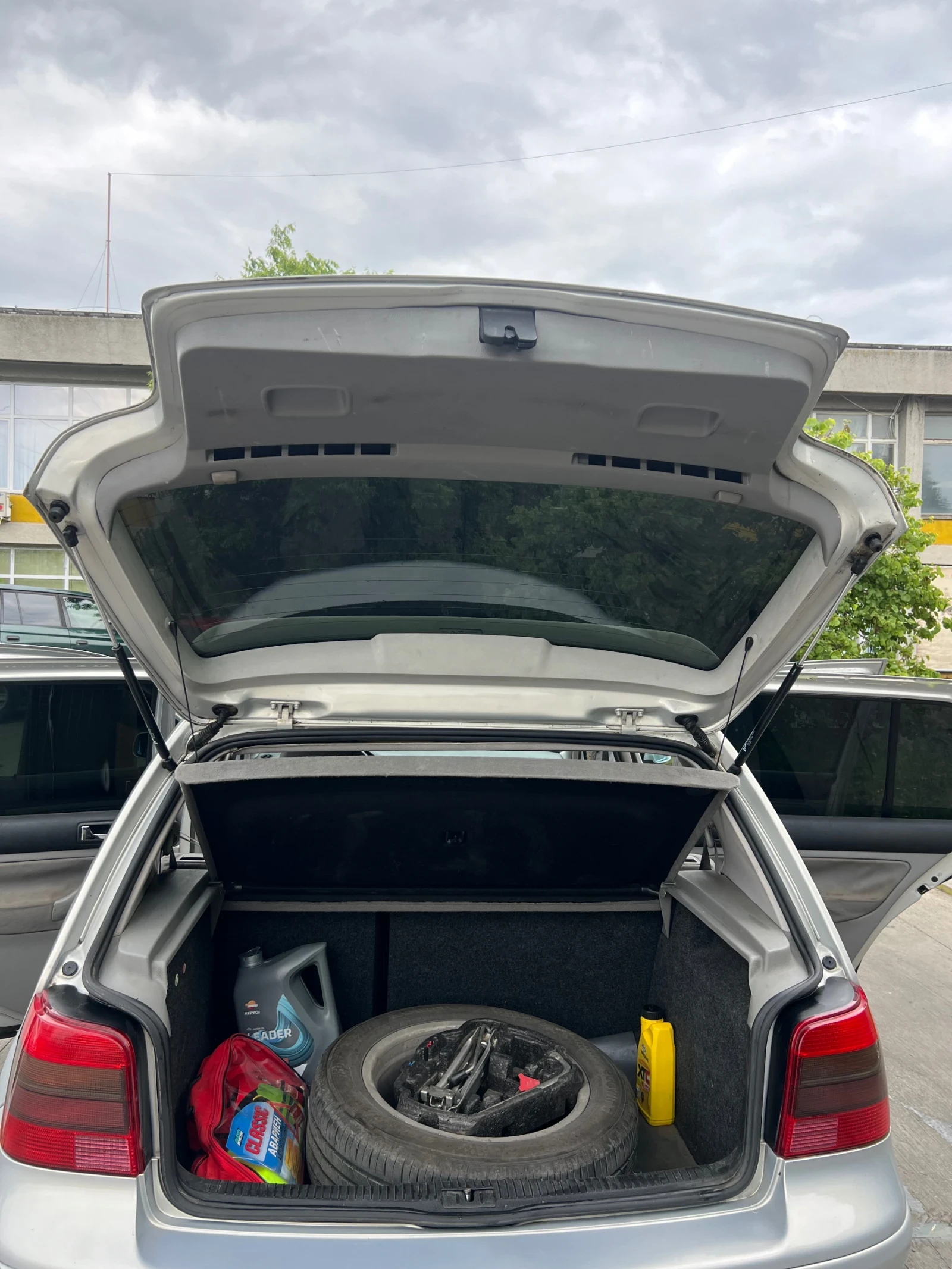 VW Golf 1.6 - изображение 2