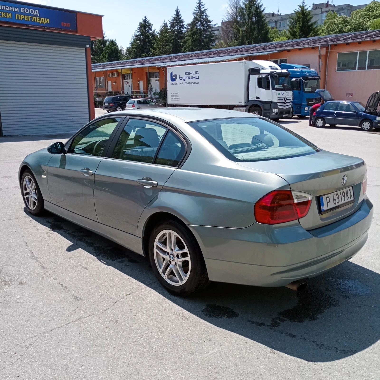 BMW 320  - изображение 7