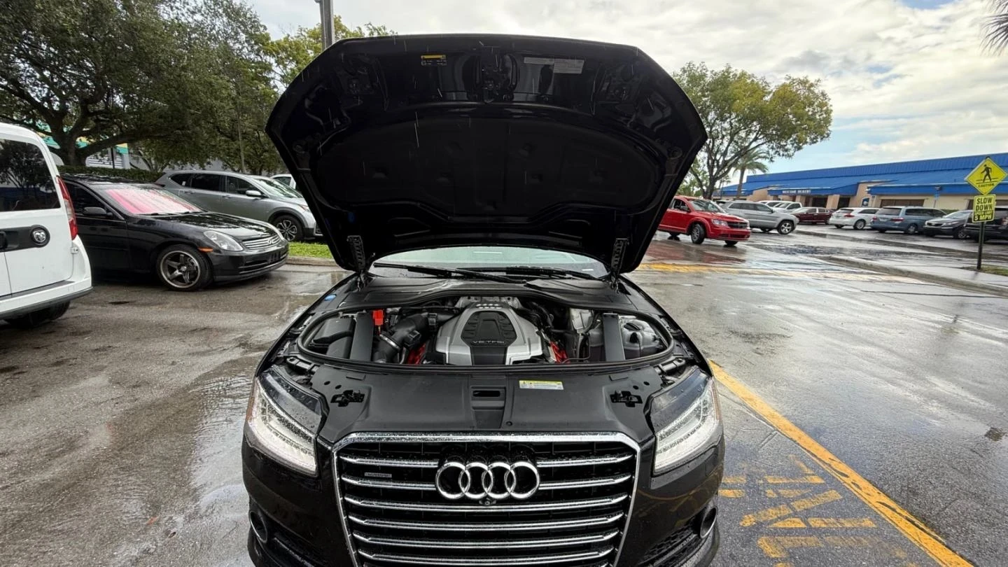 Audi A8 Head up* Distronic* Масаж* 360cam* Обдух* Пано - изображение 6