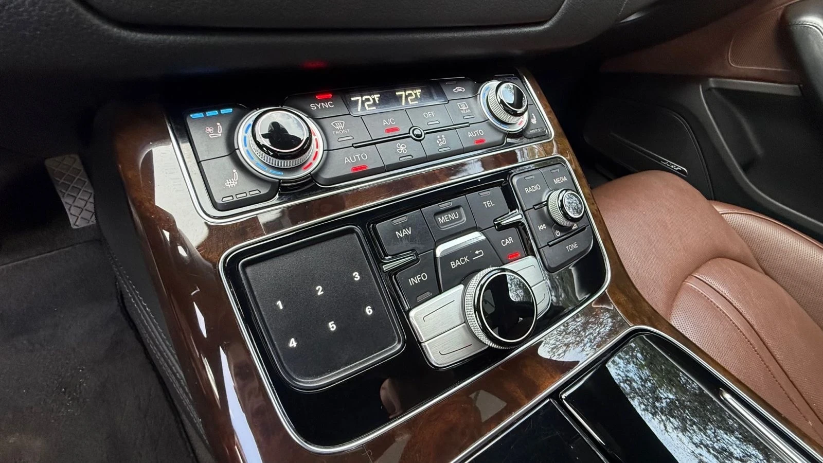 Audi A8 Head up* Distronic* * 360cam* *  | Mobile.bg   11