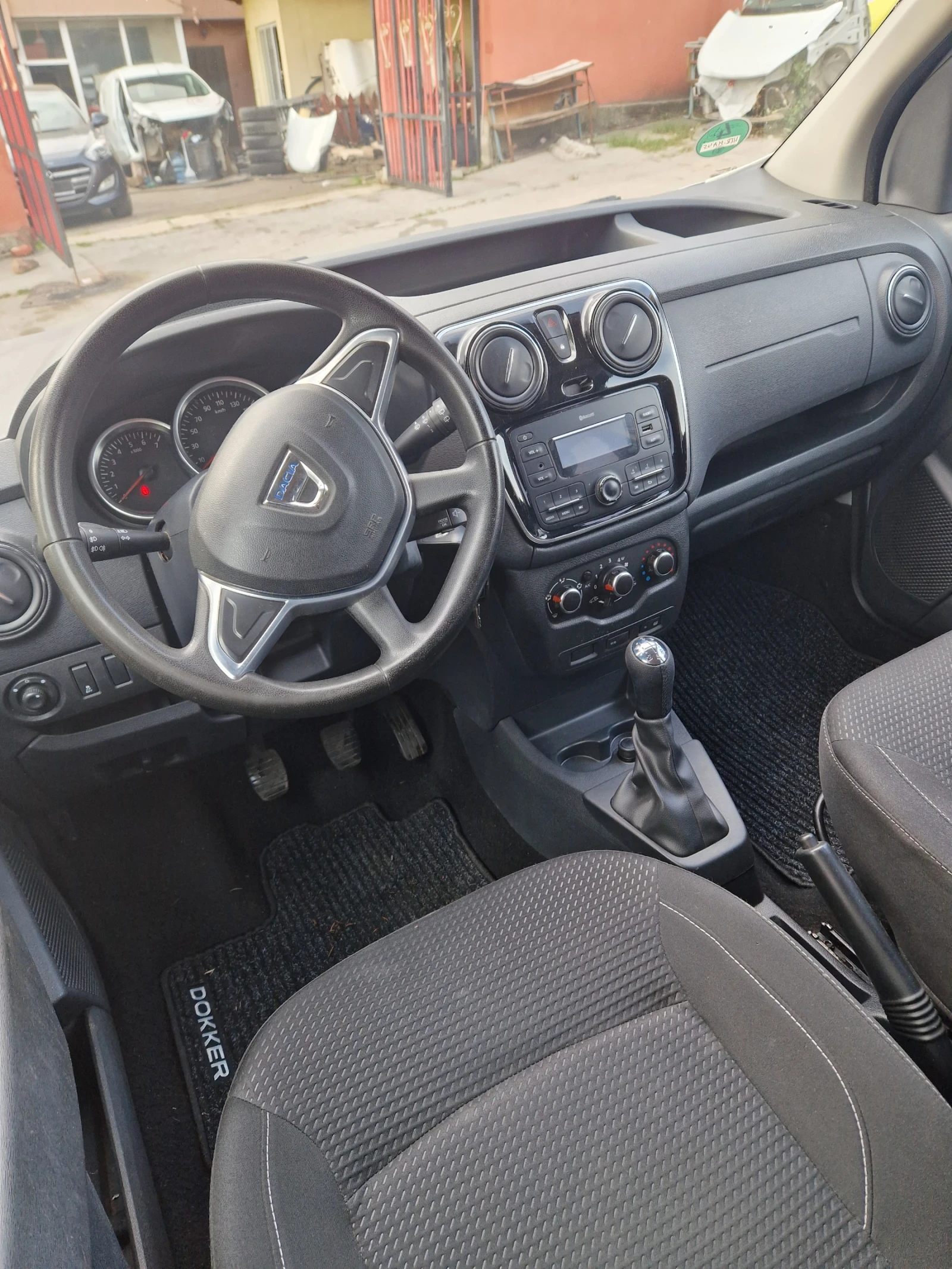 Dacia Dokker 1.6 бензин - изображение 7