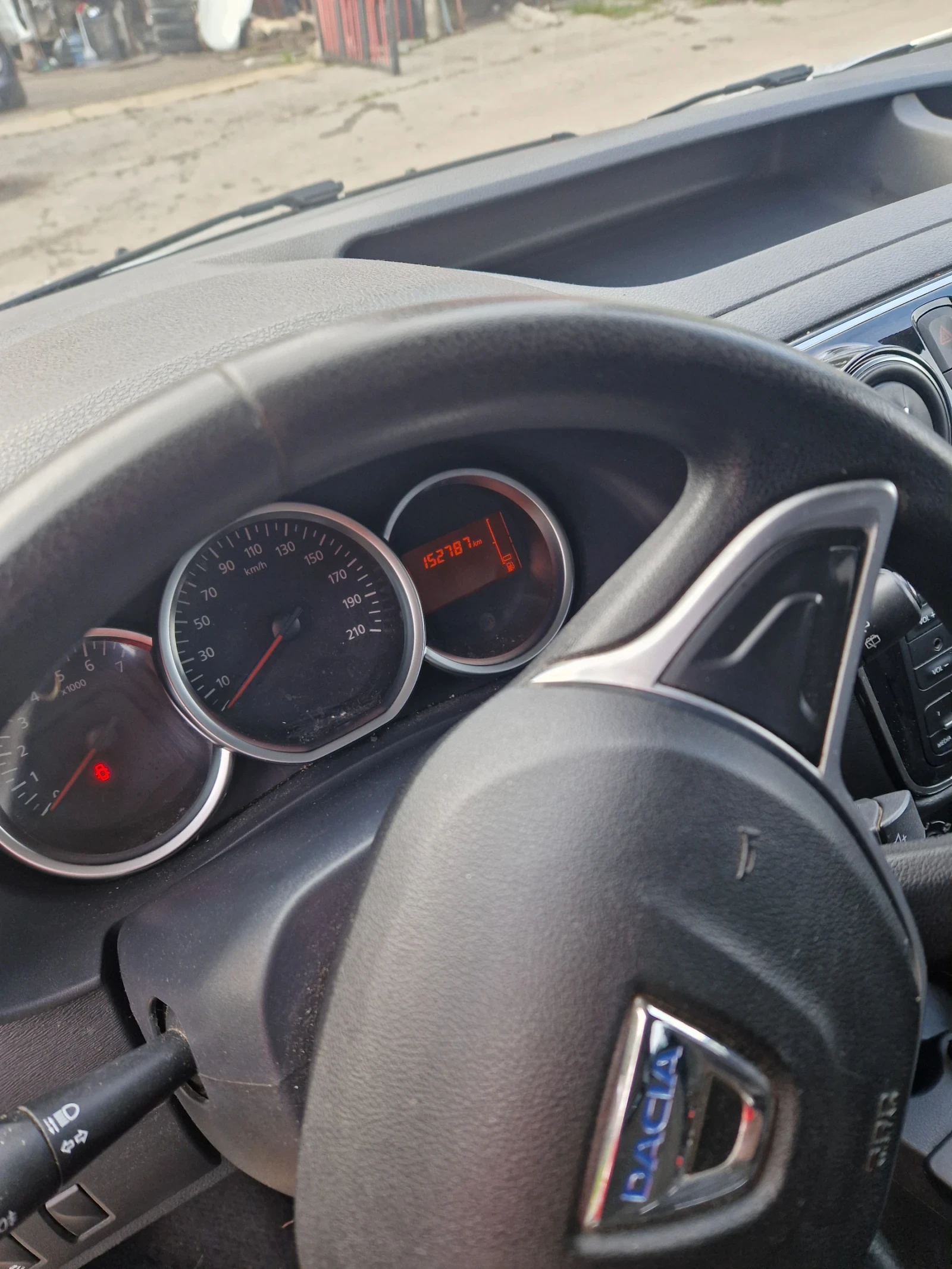 Dacia Dokker 1.6 бензин - изображение 10