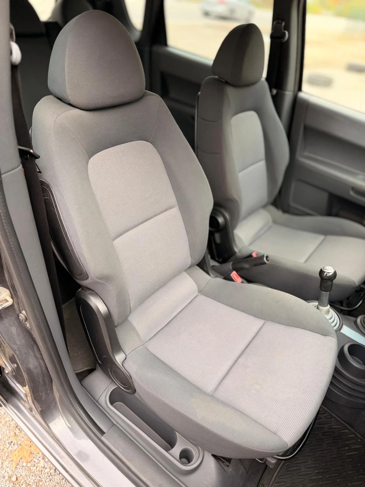 Mitsubishi Colt 1.5 дид | Mobile.bg — изображение 11