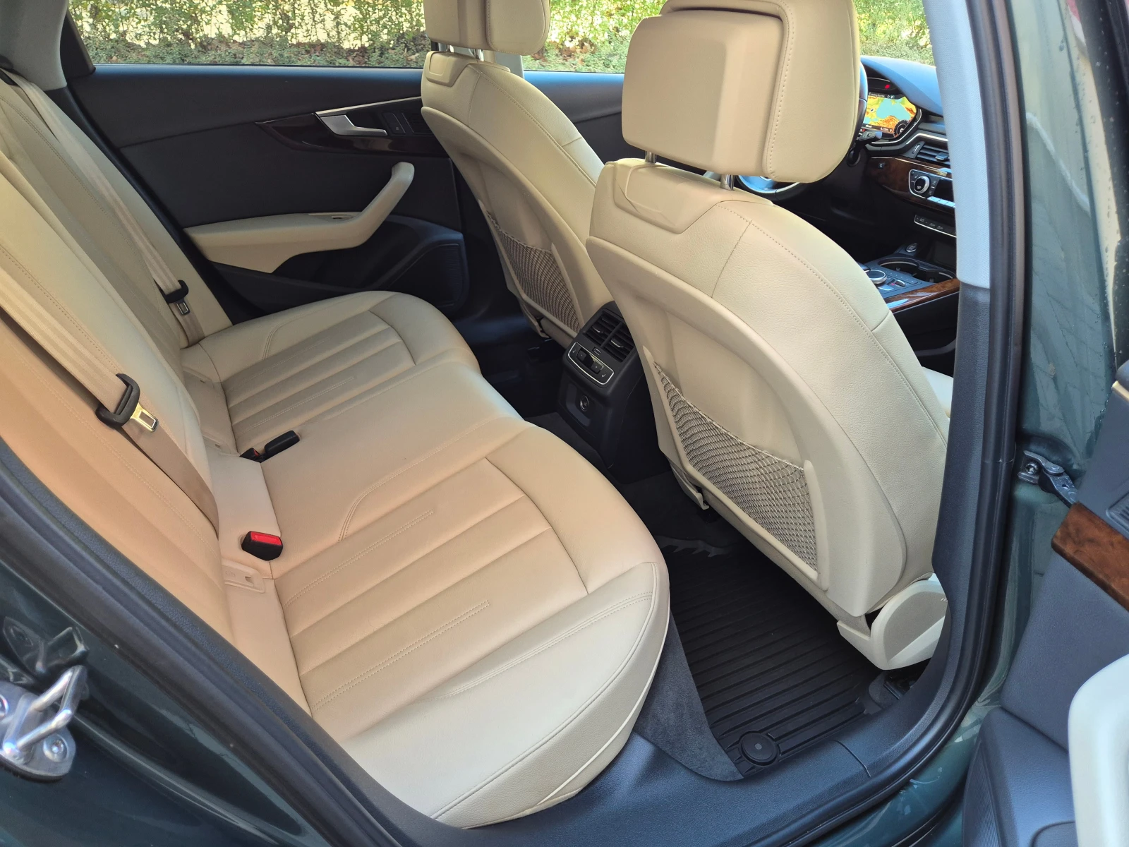 Audi A4 2.0 TFSI Quattro   | Mobile.bg   11