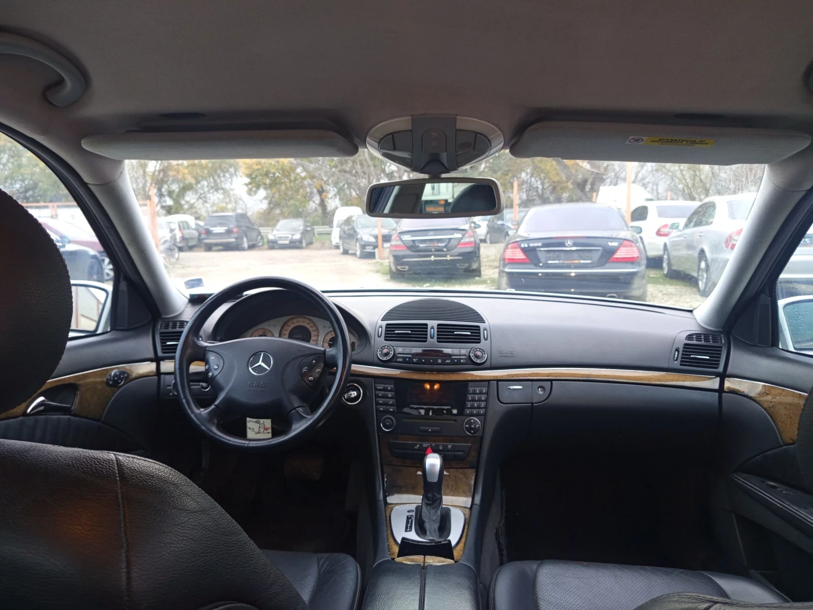 Mercedes-Benz E 320  - изображение 5