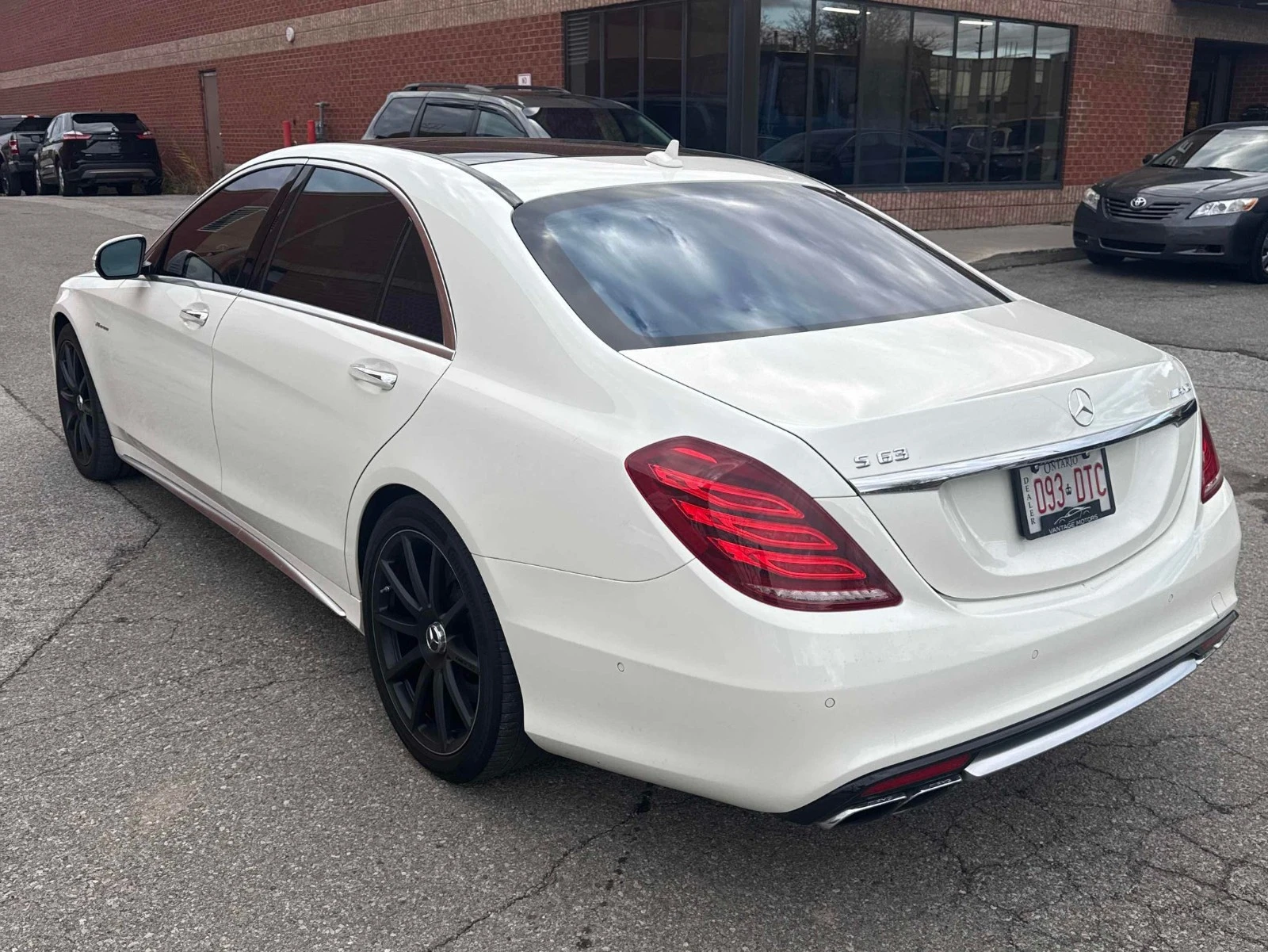 Mercedes-Benz S 63 AMG CARFAX АВТО КРЕДИТ  - изображение 2