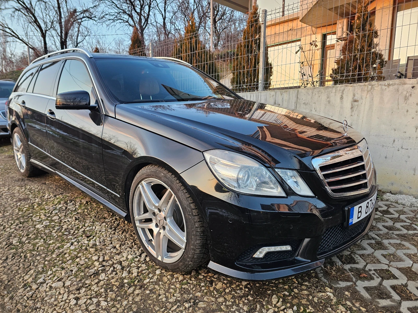 Mercedes-Benz E 350 4 Matic - изображение 6