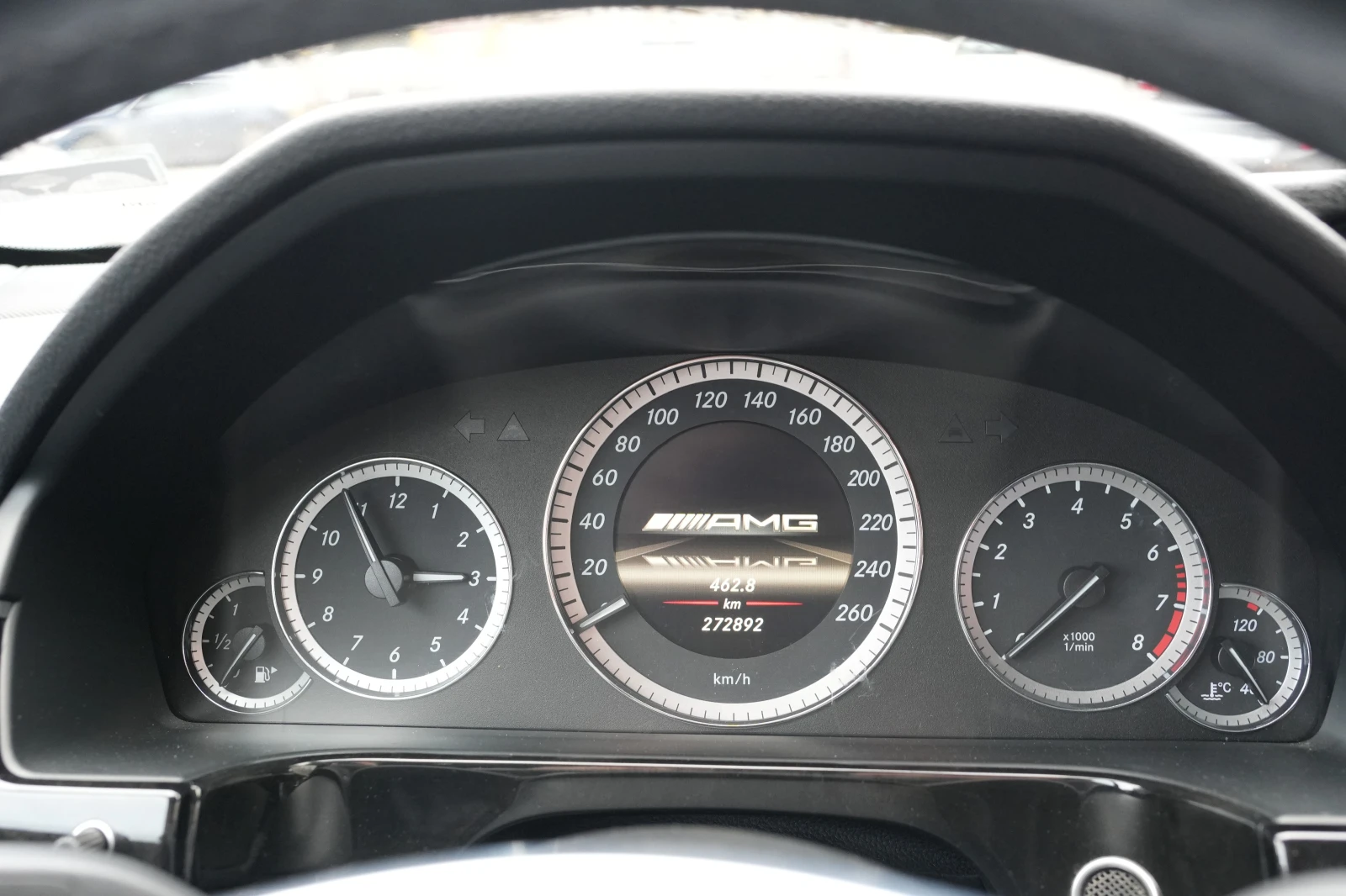 Mercedes-Benz E 350 4 Matic - изображение 8