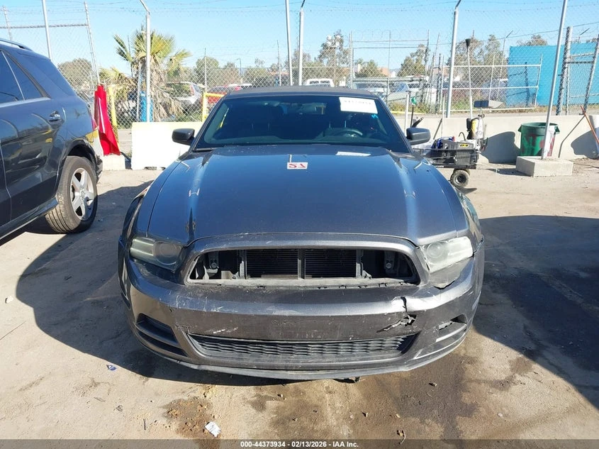Ford Mustang 3.7l V6, снимка 12 - Автомобили и джипове - 53750484
