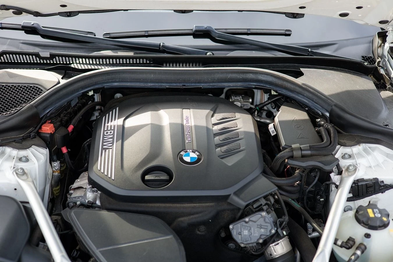 BMW 520 G30, снимка 17 - Автомобили и джипове - 54541283