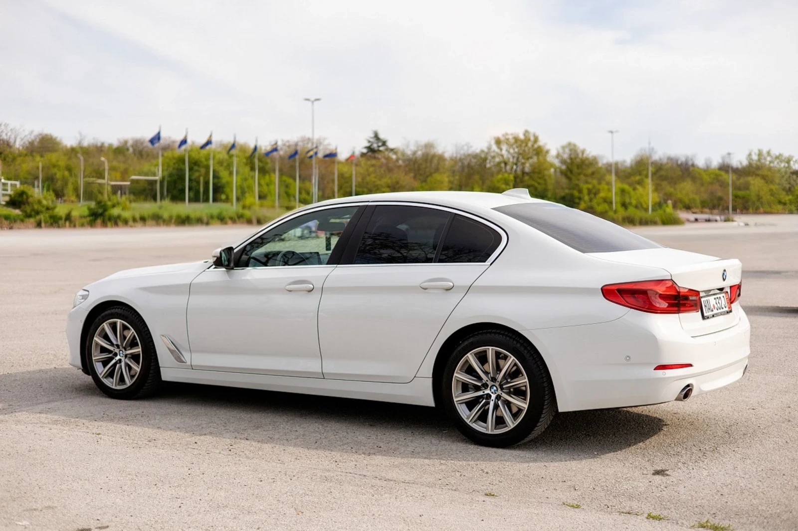 BMW 520 G30, снимка 5 - Автомобили и джипове - 54541283