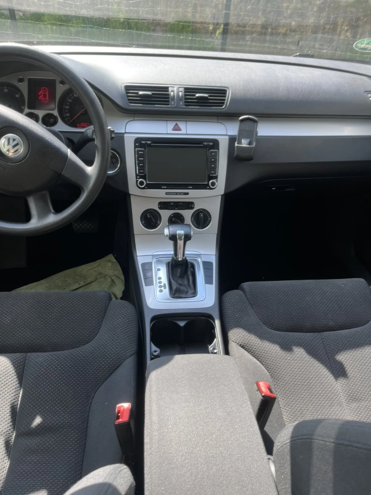 VW Passat 2.0 TDI 140кс, Комби, Употребяван, нов внос, снимка 7 - Автомобили и джипове - 54621403