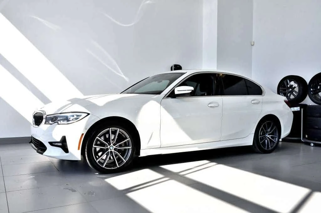 BMW 330 * CARFAX * ЦЕНА ДО БГ, снимка 6 - Автомобили и джипове - 54756964