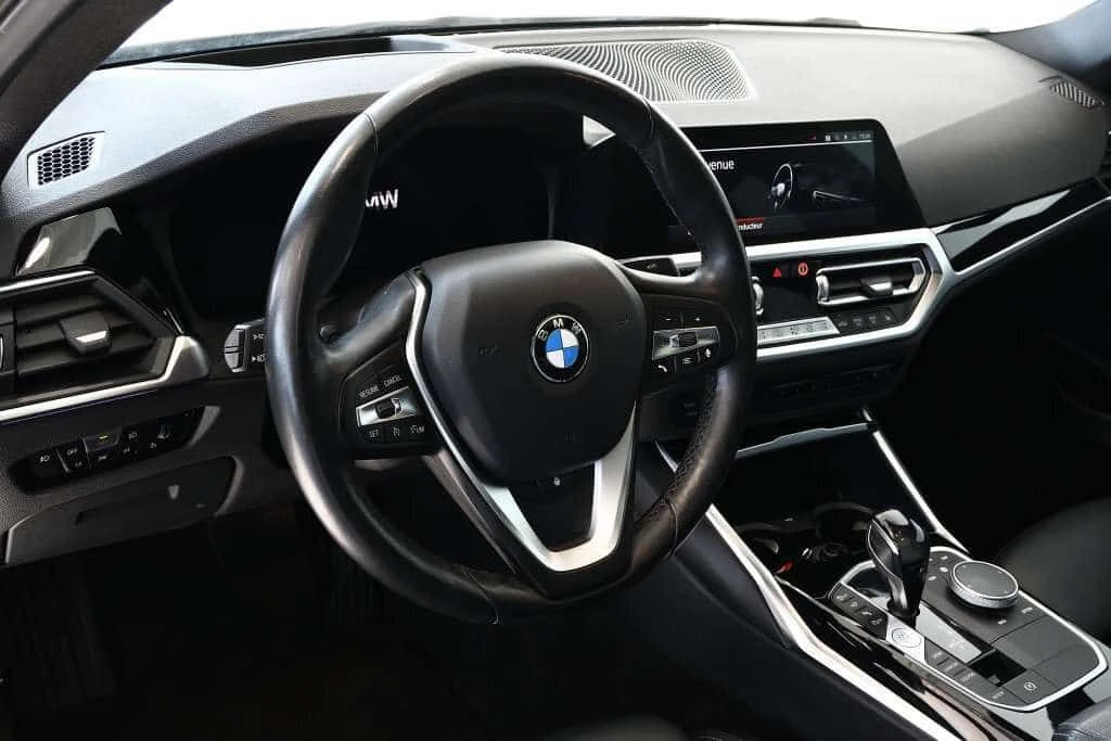 BMW 330 * CARFAX * ЦЕНА ДО БГ, снимка 7 - Автомобили и джипове - 54756964