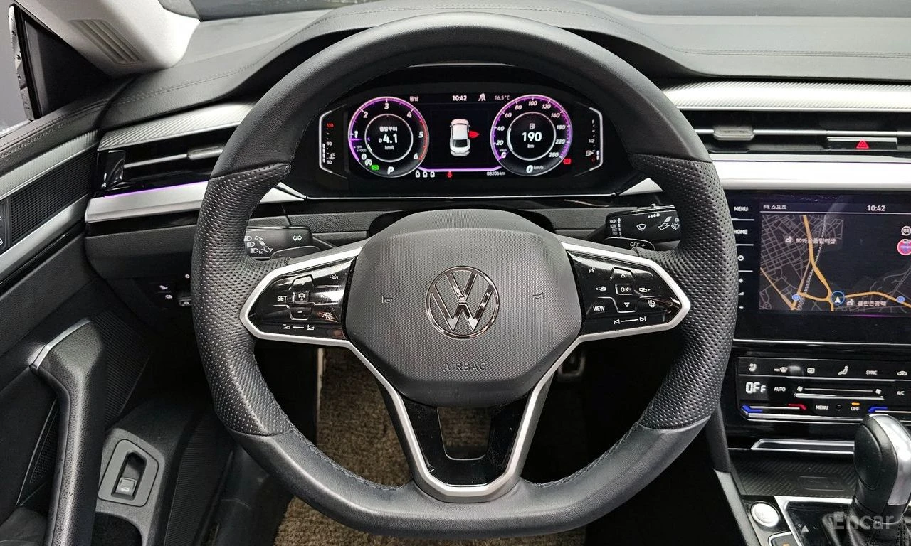 VW Arteon 2.0 TDI Prestige* DISTRONIC* МАСАЖ* 360* ХЕДЪП* , снимка 9 - Автомобили и джипове - 55452011