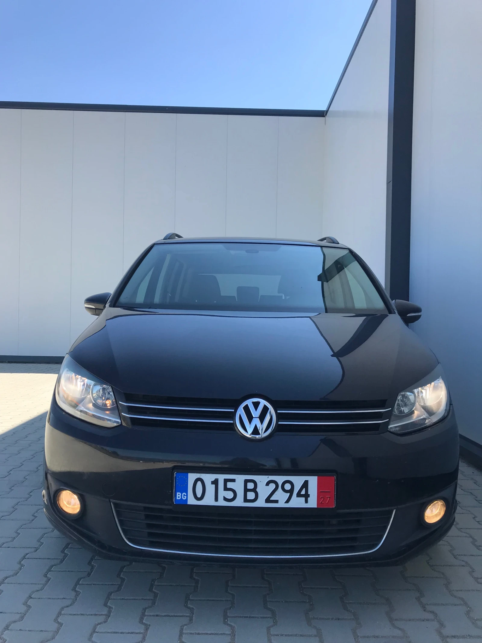 VW Touran 1.6tdi 105 7 Места, снимка 7 - Автомобили и джипове - 55477072