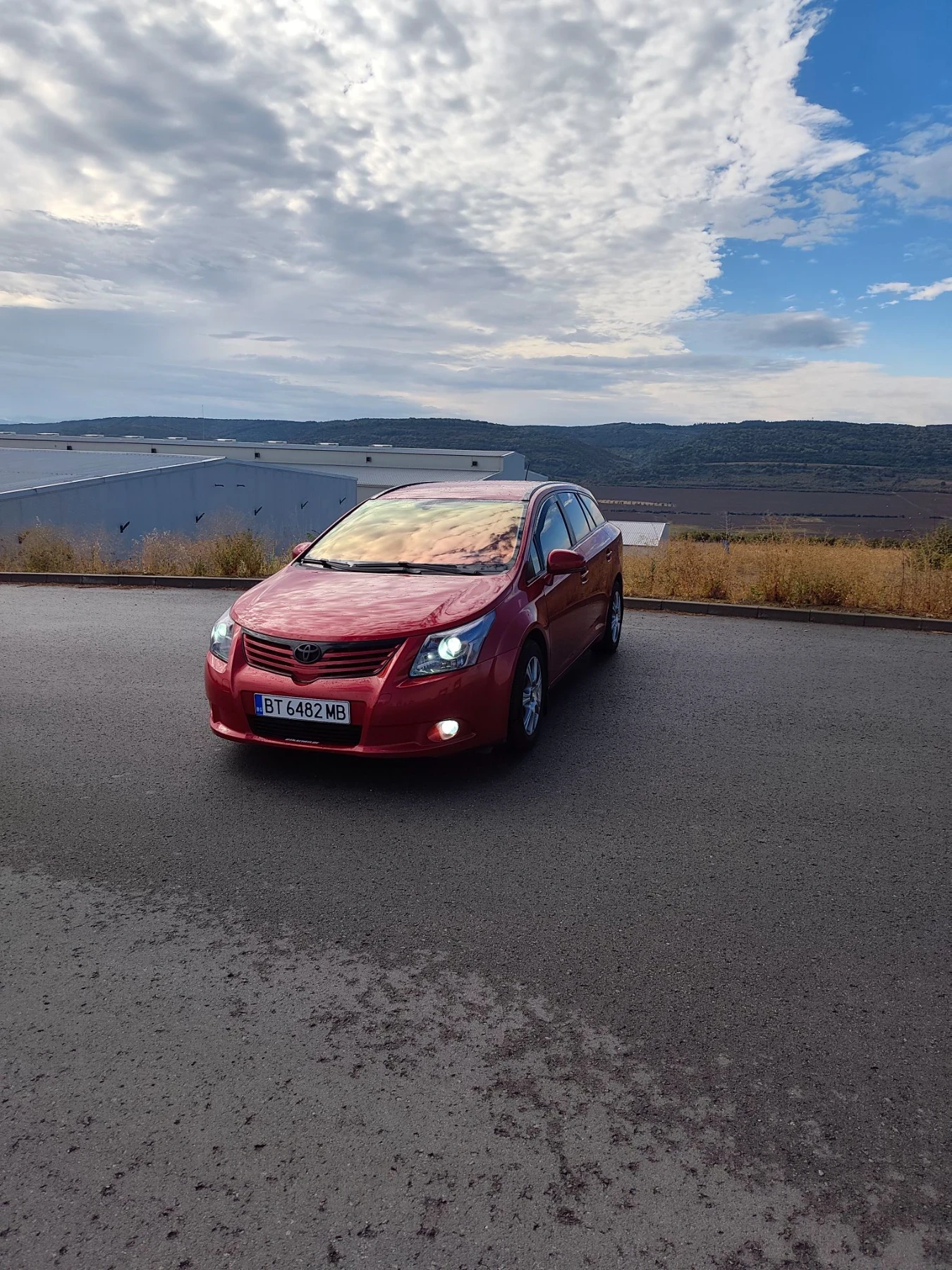 Toyota Avensis, снимка 2 - Автомобили и джипове - 56050496