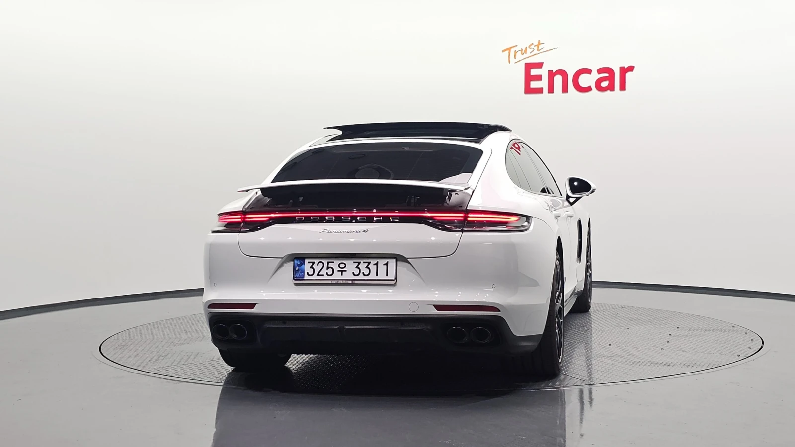 Porsche Panamera 2.9 AWD | Шибедах | 360  | Кожа | Обдухване, снимка 4 - Автомобили и джипове - 56070286