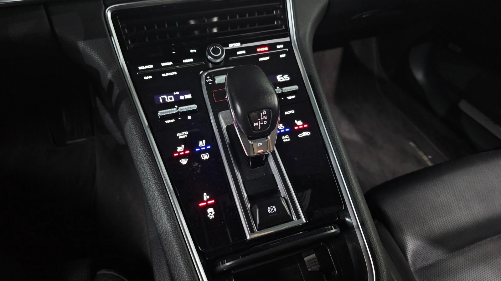 Porsche Panamera 2.9 AWD | Шибедах | 360  | Кожа | Обдухване, снимка 8 - Автомобили и джипове - 56070286