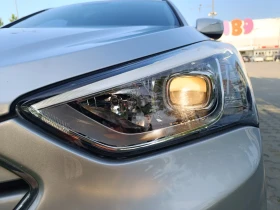 Hyundai Santa fe .2.2D. 197k.c.4х4. 7 места.Full Реални км., снимка 14