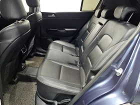 Kia Sportage 2.0 CRDi 4WD, снимка 12