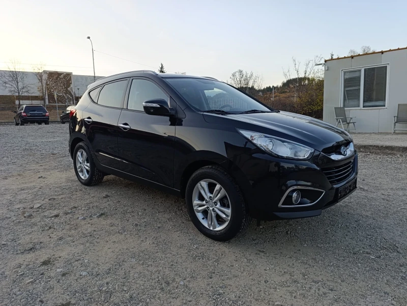 Hyundai IX35 2.0i газ, снимка 3 - Автомобили и джипове - 48047722