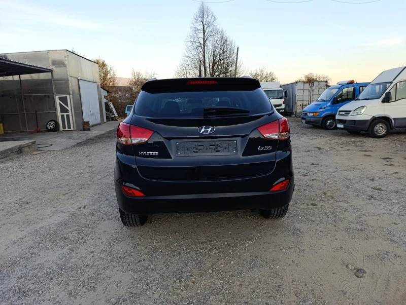 Hyundai IX35 2.0i газ, снимка 6 - Автомобили и джипове - 48047722