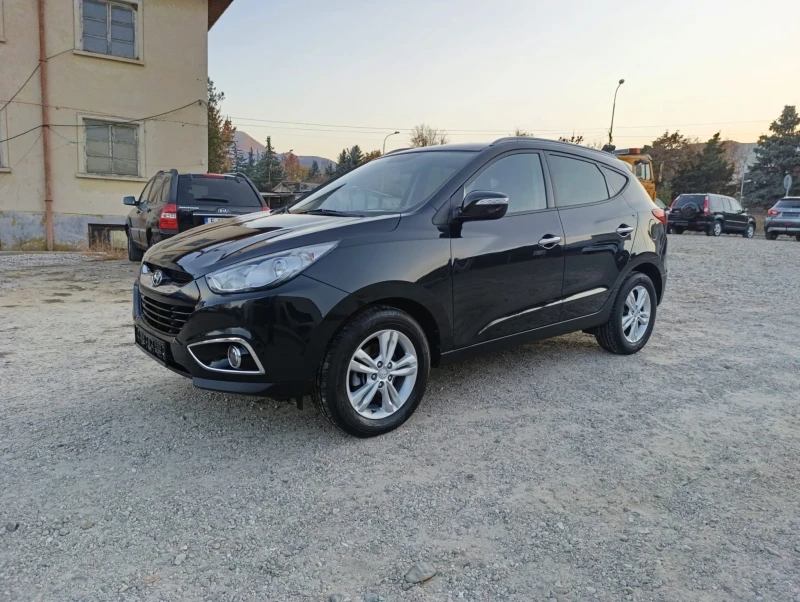 Hyundai IX35 2.0i газ, снимка 1 - Автомобили и джипове - 48047722