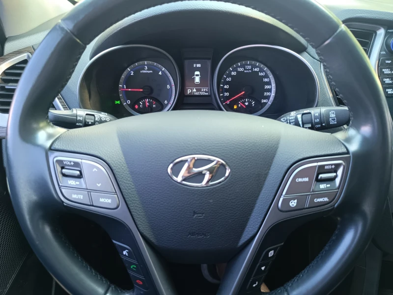 Hyundai Santa fe .2.2D. 197k.c.4х4. 7 места.Full Реални км., снимка 10 - Автомобили и джипове - 50728632