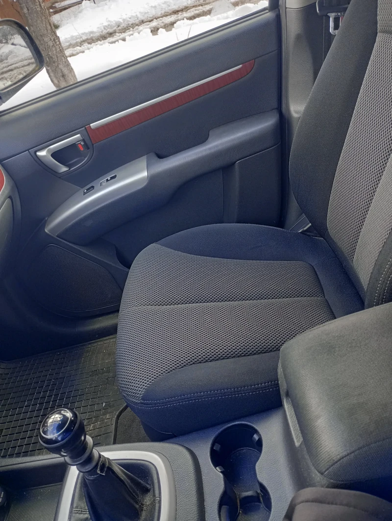 Hyundai Santa fe 2.2 CRDi 110kw  4X4, снимка 4 - Автомобили и джипове - 53524103