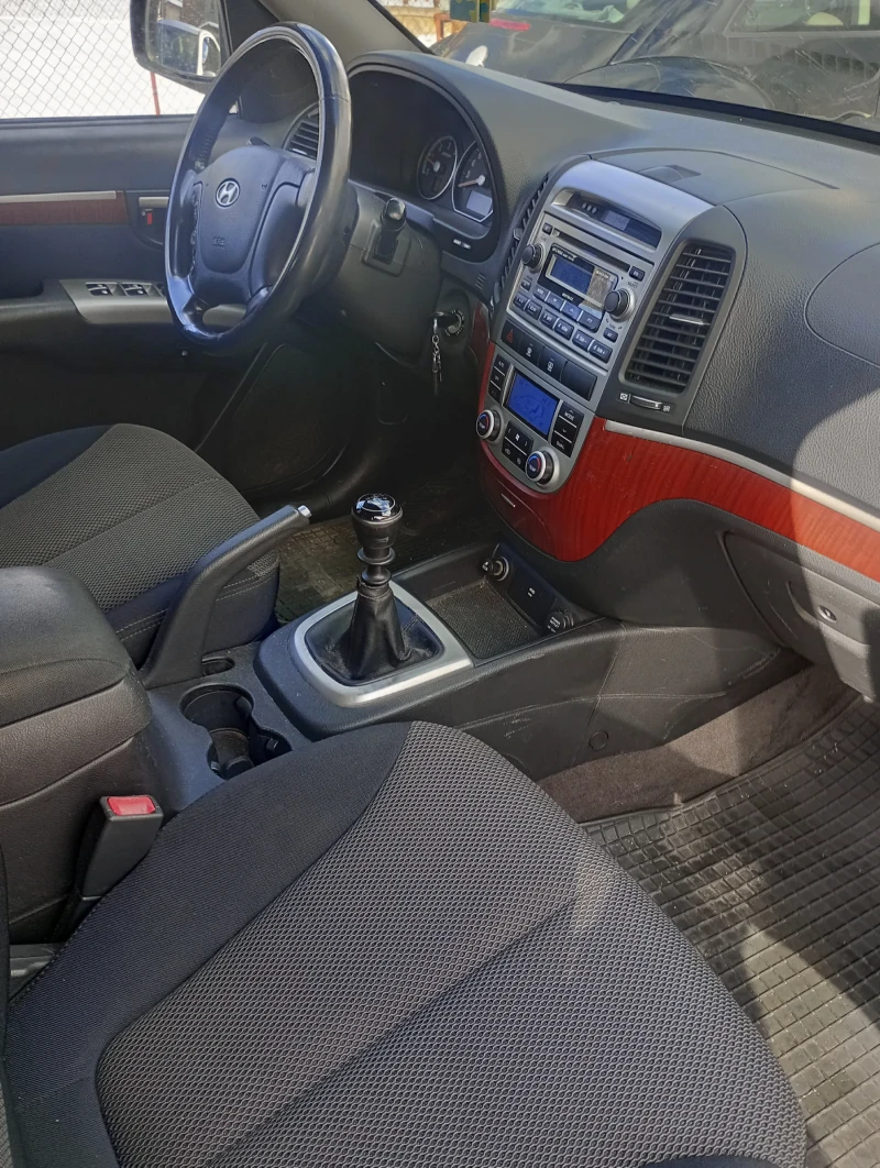 Hyundai Santa fe 2.2 CRDi 110kw  4X4, снимка 14 - Автомобили и джипове - 53524103