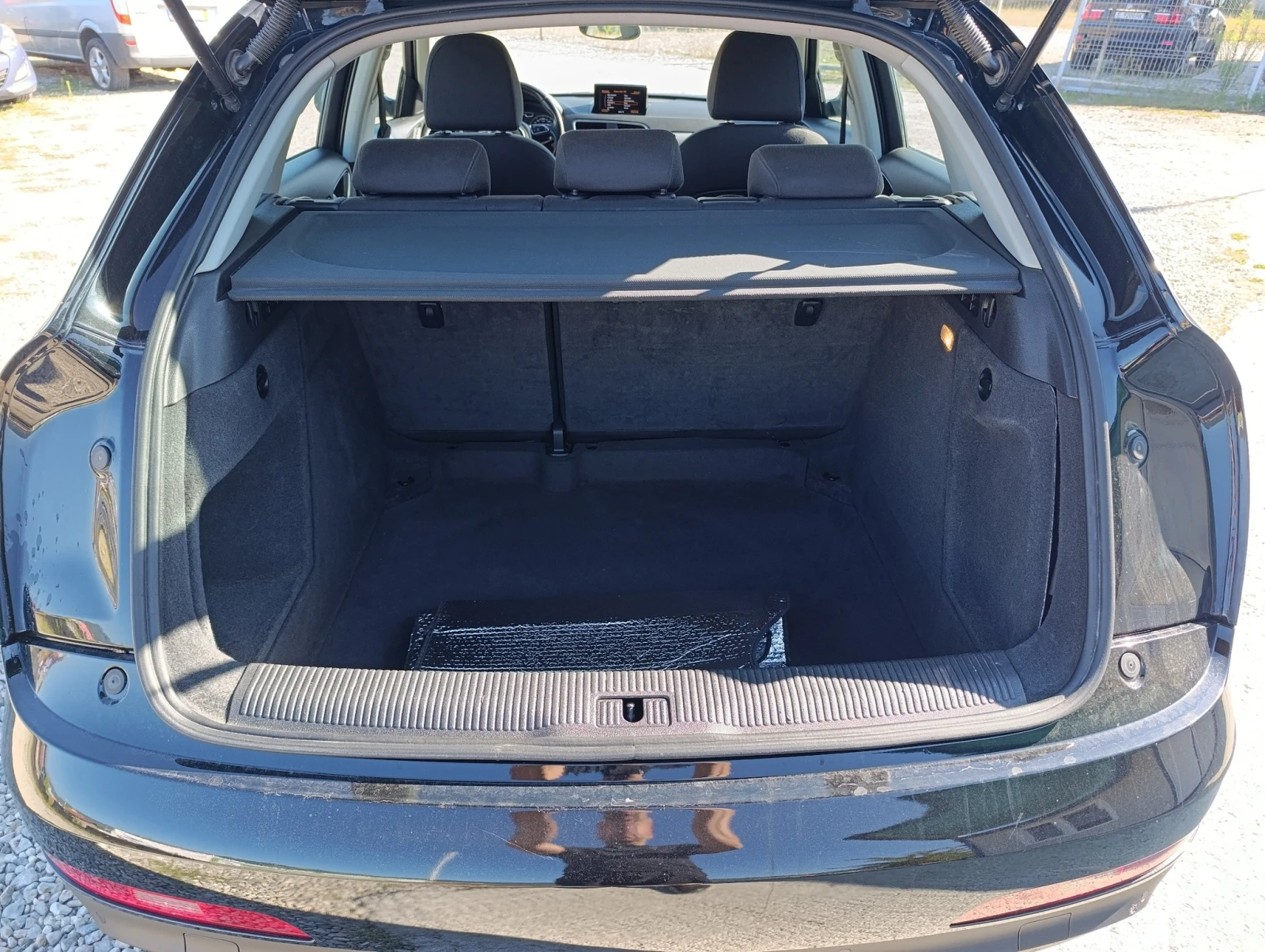 Audi Q3  2.0 TDI quattro  | Mobile.bg   11