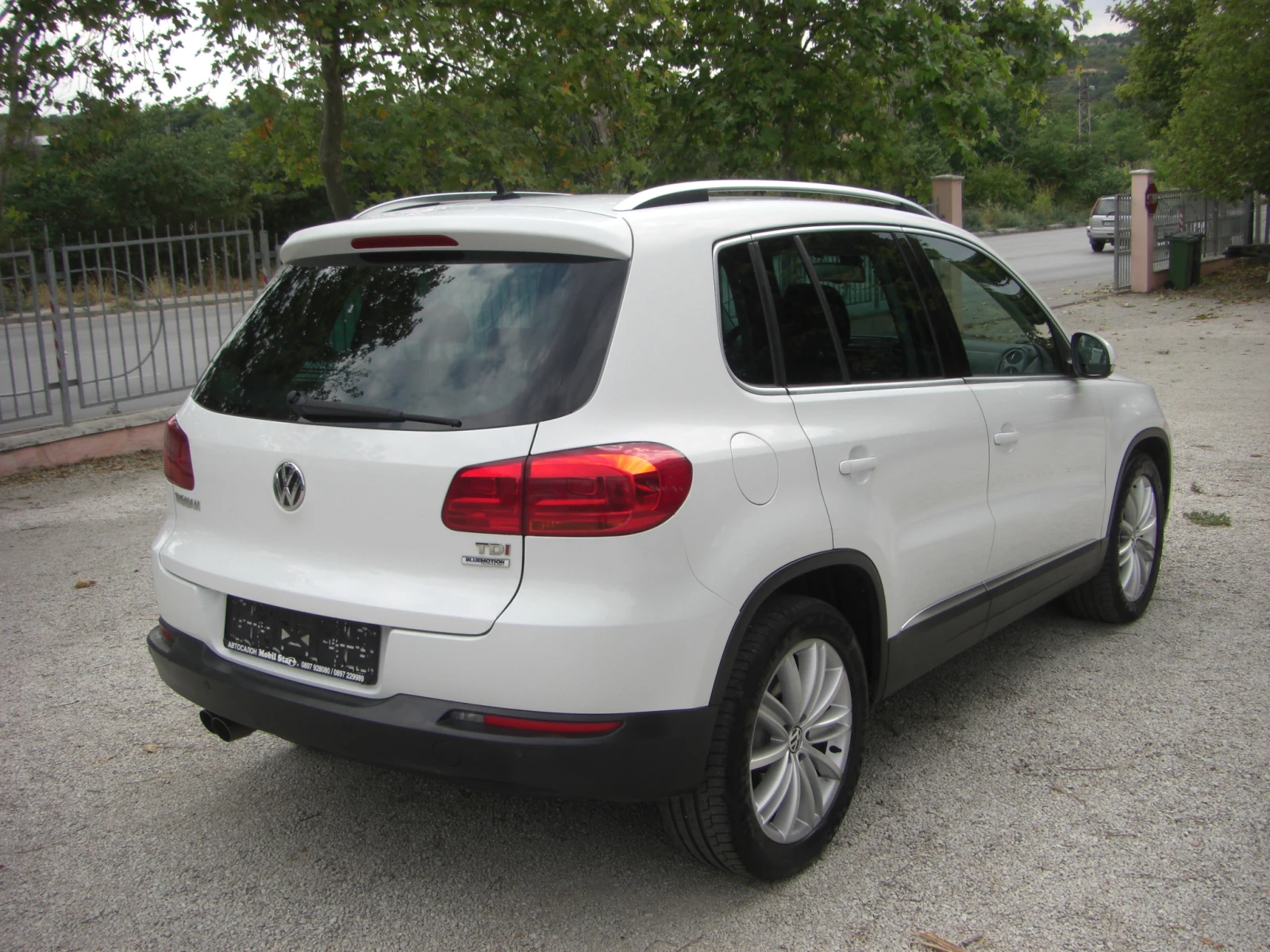VW Tiguan 2.0TDI NAVI 6ck.PANORAMA - изображение 5