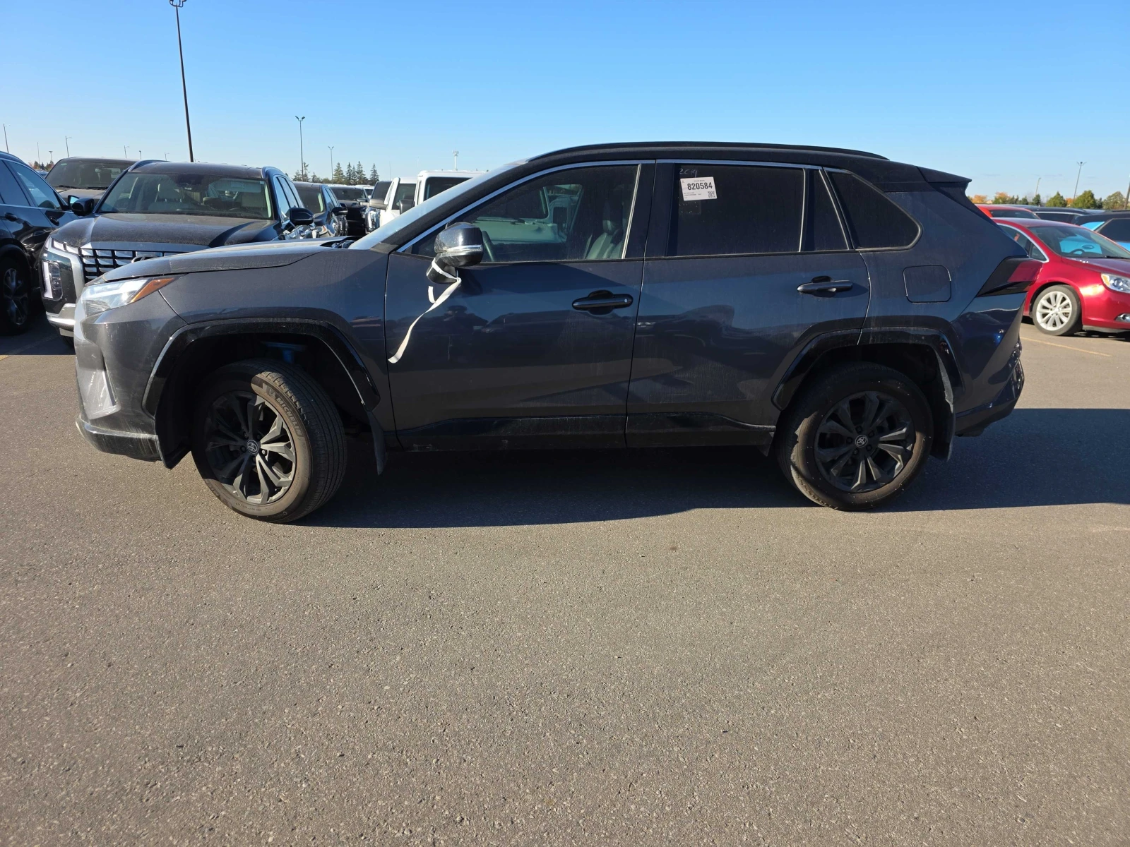 Toyota Rav4 XSE HYBRID * * CARFAX * *   * *  | Mobile.bg   2